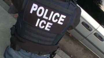 ICE detuvo a 80,730 inmigrantes por ofensas viales, incluyendo DUI.