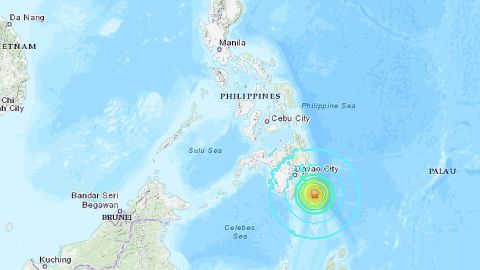 El sismo ocurrió cerca de la ciudad de Davao en Filipinas.