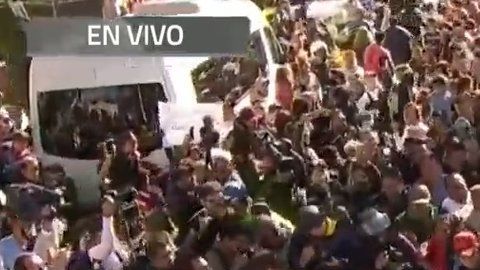 AMLO se dirige a San Lázaro.