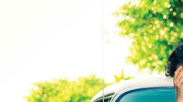 Se trata de un hermosos Chevrolet Bel Air 1955, aunque usuarios de las redes corrigen que es un modelo del 56 debido a los detalles en su parrilla