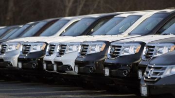 En 2012 los estadounidenses contaron con suficientes incentivos para adquirir autos y camiones nuevos.