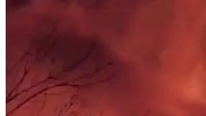 El fuego consumió varias residencias