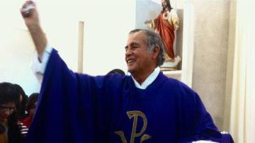 Sacerdote Pedro Pantoja, asesor legal en la Casa del Migrante