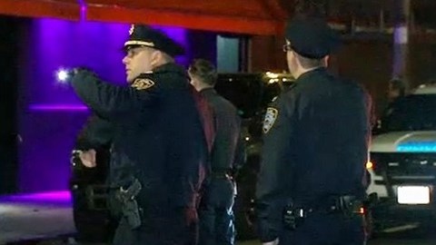 La policía busca al sospechoso