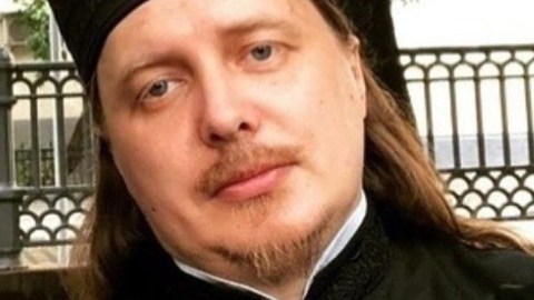 La  diócesis de Tver tachó las fotos de "mal gusto".