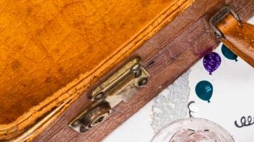 Rojo y amarillo son los colores tradicionales de ropa interior en Año Nuevo.