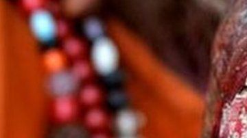 Los Aghori usan cráneos humanos para sus rituales.