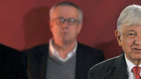 AMLO ha sido criticado por dejar que la Guardia Nacional no tenga carácter civil totalmente..