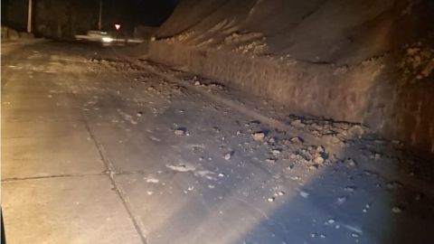 El sismo generó desplazamientos de terrenos.