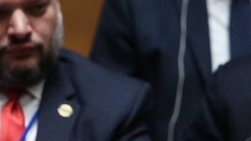 Arreaza calificó el ultimátum como "injerencista" e "infantil".