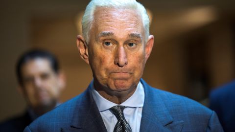 Roger Stone fue detenido  en Florida