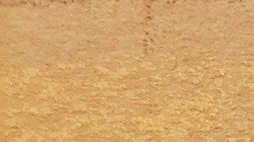 Joaquín "El Chapo" Guzmán (c) junto a su abogado Eduardo Balarezo (d), y la intérprete (i), mientras escuchan los argumentos finales de la fiscalía.