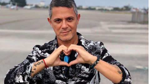 Alejandro Sanz apoyando a Venezuela