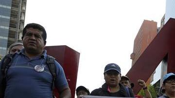 Condenan espionaje