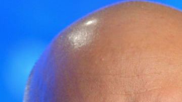 Jeff Bezos y Mark Zuckerberg, dos de los hombres más ricos del mundo, tuvieron un año muy distinto.