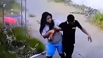 La mujer mantuvo la calma ante el mal estado de su marido.