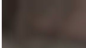 El obrero logra hacer perfectamente los míticos pasos del "rey del pop".