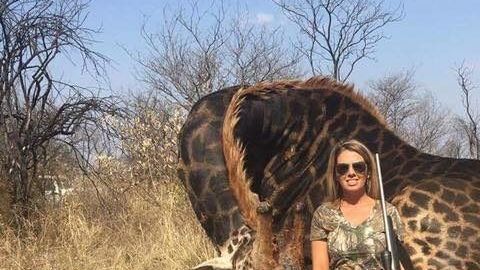 Tess Thompson Talley  ha vuelto a desatar la furia por una polémica foto.