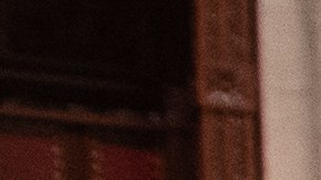 Mónica Martínez (vestido azul) junto a su familia, tras ser juramentada como la primera senadora de origen salvadoreño en Nueva York.