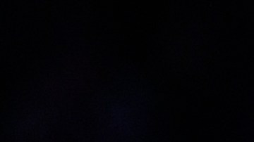 Damyean Dotson #21 y Tim Hardaway Jr. #3 defienden a Treveon Graham #21.