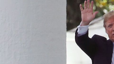 Donald Trump Jr. y su padre.