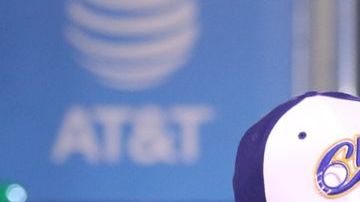 Ana Guevara, titular de la Conade, confirma que el béisbol tendrá prioridad en el gobierno de López Obrador