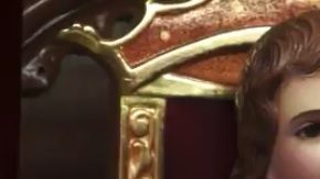 Feligreses acostumbran a vestir al Niño Jesús con playeras de fútbol