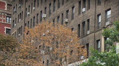 Esquina de 100th St con Broadway