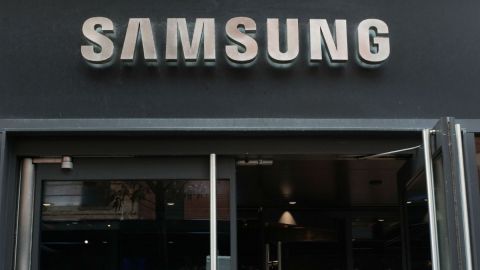 Al igual que Apple, Samsung pronosticó pérdidas para su compañía. ¿Estamos ante el comienzo de una crisis?