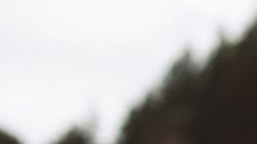 Los abrazos constantes hicieron que la mujer enfermara.