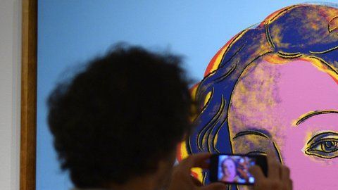 Muchas obras de arte tienen algún detalle escondido.