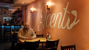 "Hacer conocer la cultura latina, a través de diferentes maneras como la culinaria, es una buena manera de abrirle los ojos a mucha gente", asegura  Ricardo Gómez, dueño del nuevo local ubicado en Ditmars Boulevard, Queens.