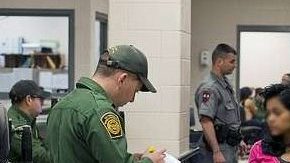 La Patrulla Fronteriza separó a miles de niños inmigrantes de sus padres.