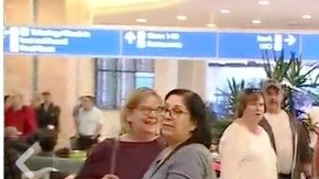 Pasajeros varados por el cierre temporal