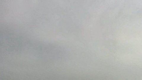 Autoridades buscan los restos del avión de carga cerca de Houston.