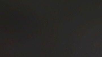 A esta acción también se le llama "corriente estática".