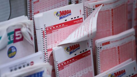 Mega Millions Jackpot Becomes Largest Prize In U.S. History at $1.6 Billion