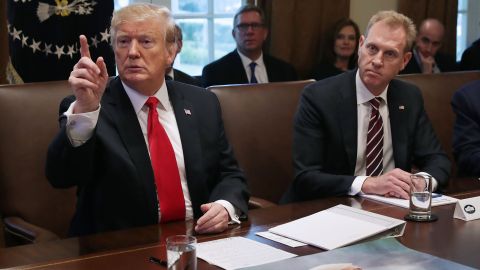 El secretario de Defensa en funciones, Patrick Shanahan, analiza la decisión del presidente Trump.