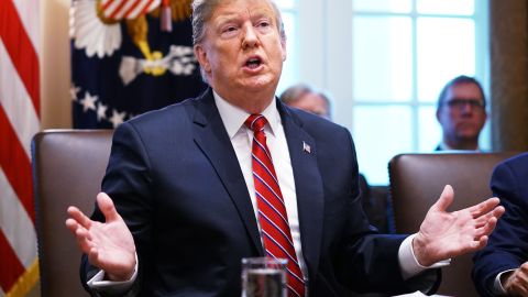 Trump anticipo la guerra en los tribunales por su "emergencia nacional"