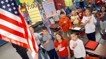 Estudiantes en escuela de Pennsylvania cantan el himno de EEUU
