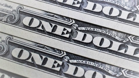 El dólar mantiene comportamiento mixto a nivel internacional.