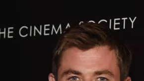 Chris Hemsworth interpretará una película sobre la vida de Hulk Hogan.
