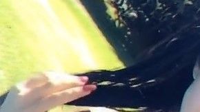 La conductora mexicana Jimena Sánchez mostró de más con su escote.