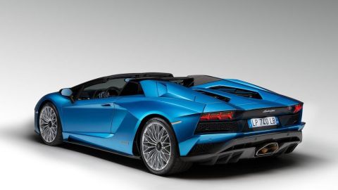 Lamborghini Aventador S Roadster
