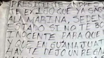 Narcomanta con una mensaje dirigido a AMLO.