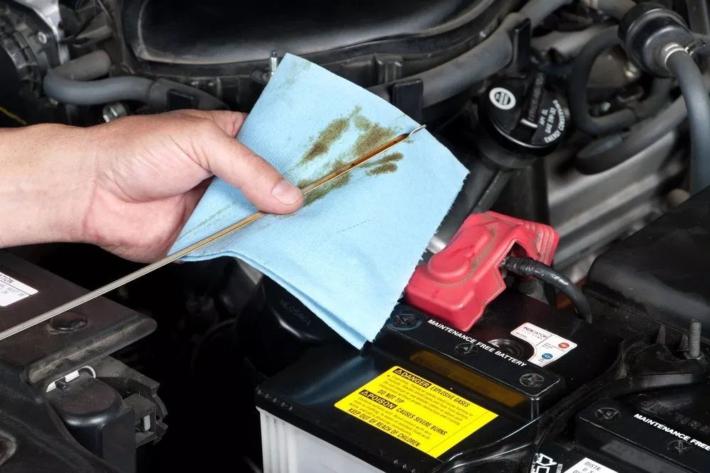 ¿Cómo medir correctamente el aceite de tu auto? El Diario NY