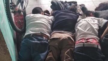 Los muertos estaban bocaabajo en una vivienda en construcción,