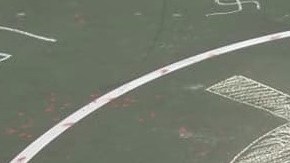 Uno de los dibujos en la cancha de baloncesto de P.S. 139