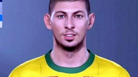Imagen del futbolista argentino Emiliano Sala en el videojuego FIFA 19.