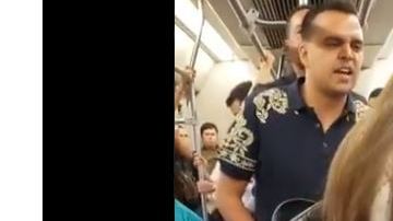 El despechado evidenció la infidelidad de su novia.